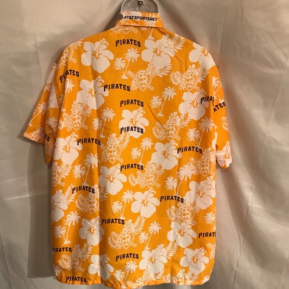 Pittsburgh Pirates Hawaiian Casual/Dress Button Shirt #101 - Picture 5 of 5